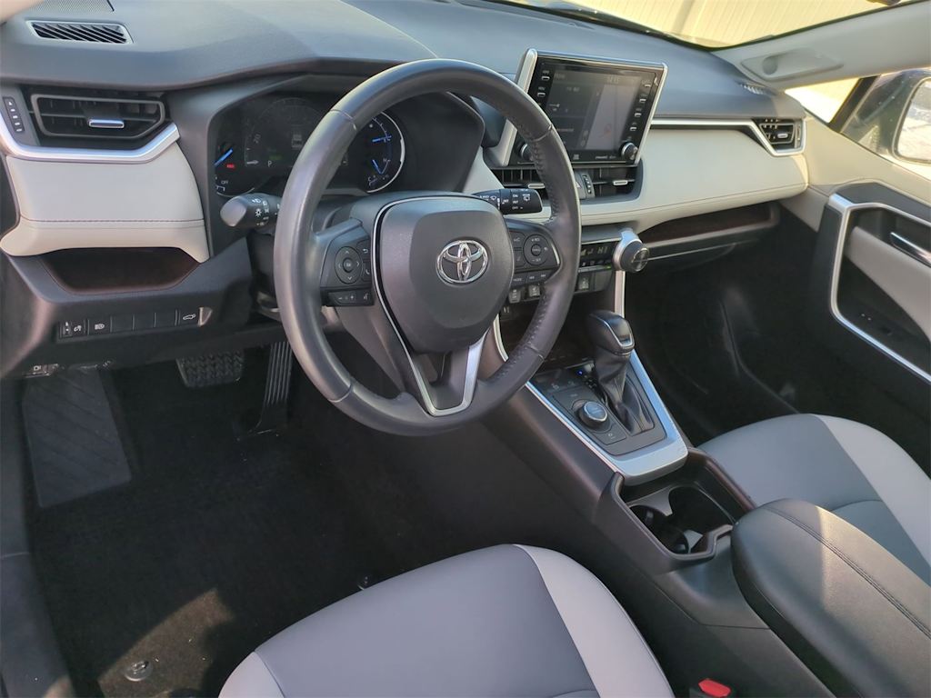 2019 Toyota RAV4 Limited 2