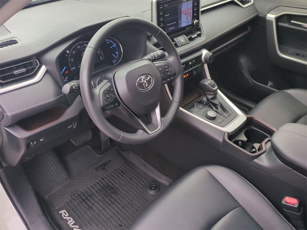 Thumbnail: 2019 Toyota RAV4 - 2