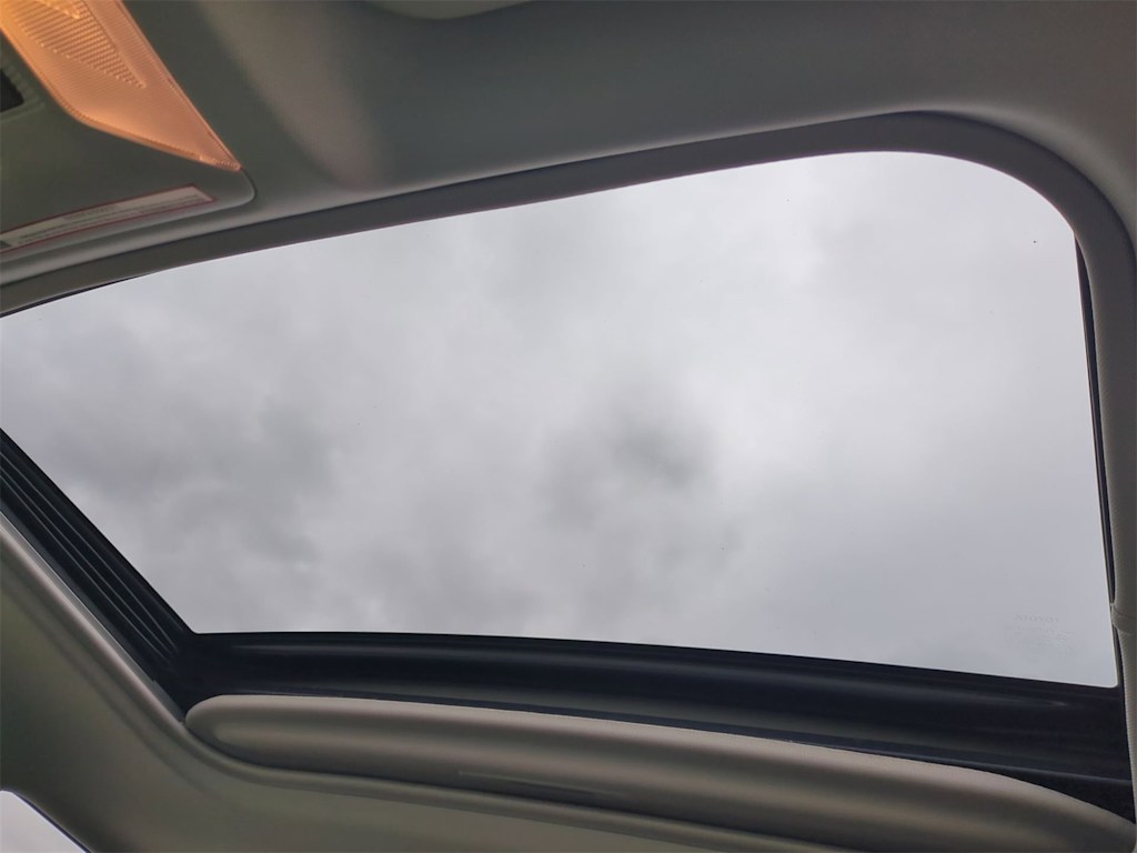 Thumbnail: 2019 Toyota RAV4 - 28