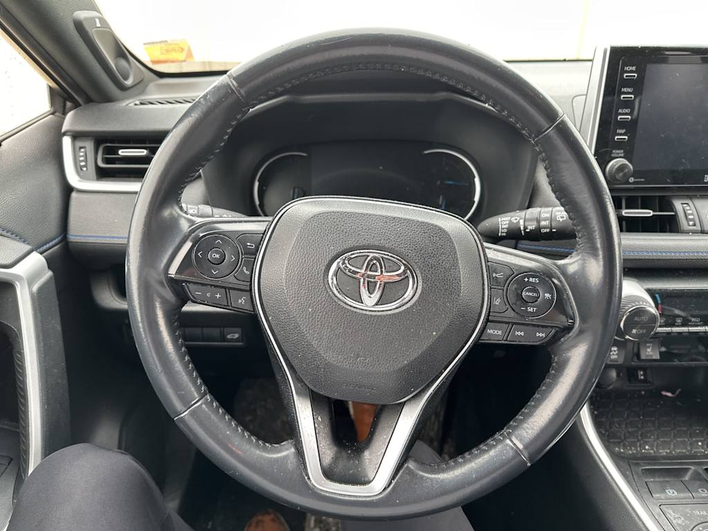 2019 Toyota RAV4 XSE 2