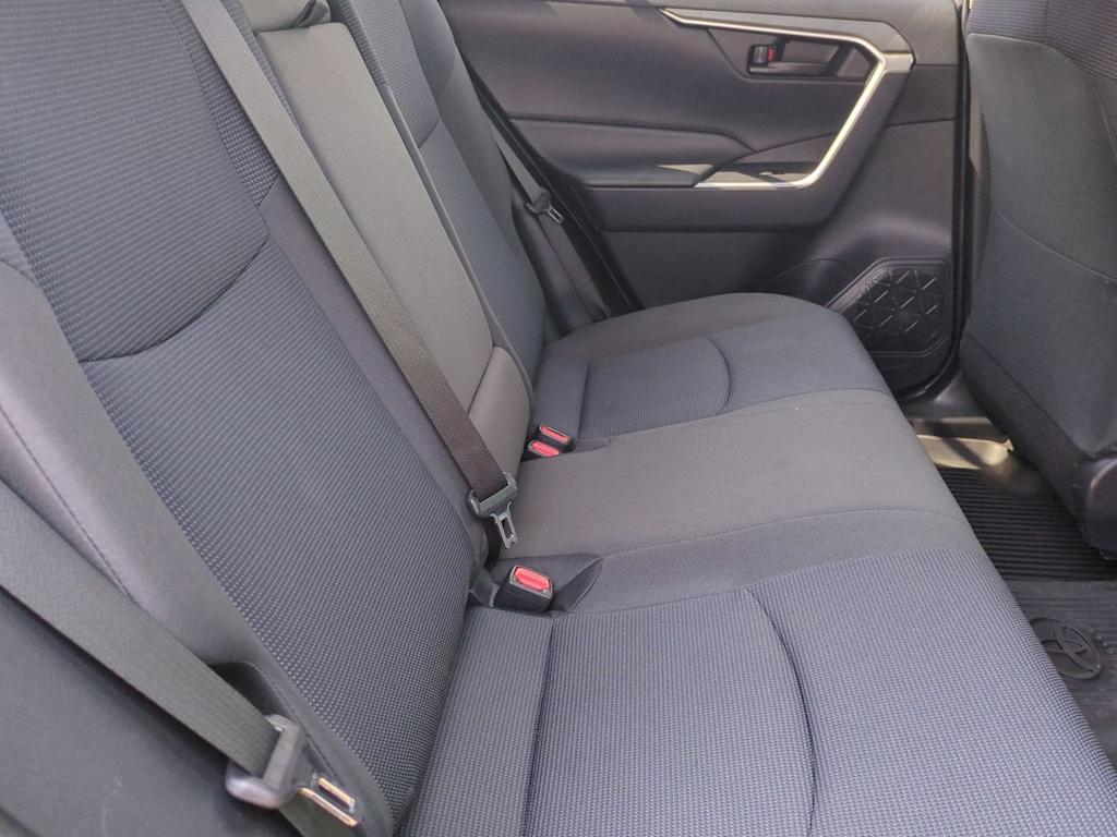 Thumbnail: 2019 Toyota RAV4 - 27