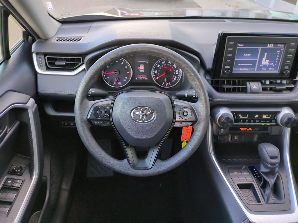 2019 Toyota RAV4 LE 13