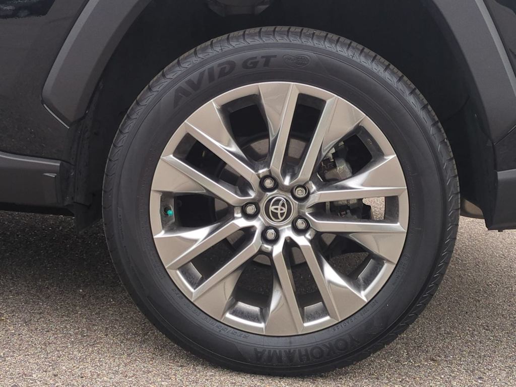 Thumbnail: 2025 Toyota RAV4 - 8