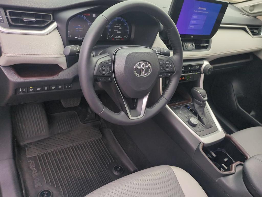Thumbnail: 2025 Toyota RAV4 - 2