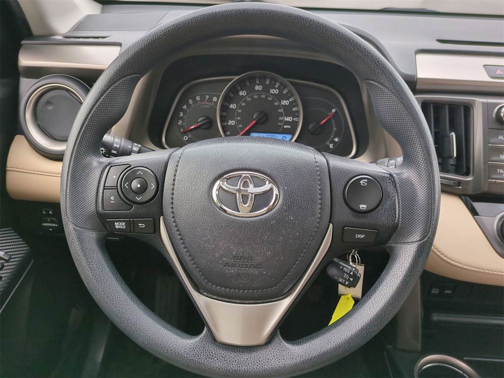 2013 Toyota RAV4 XLE 12