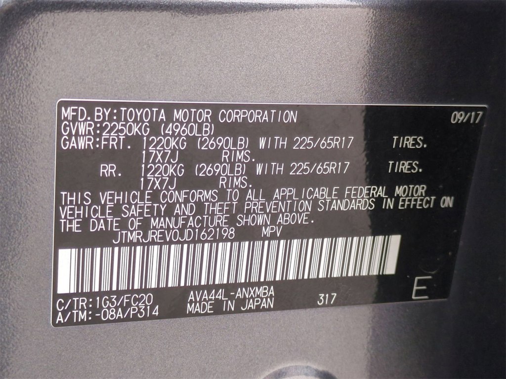 2018 Toyota RAV4 XLE 19