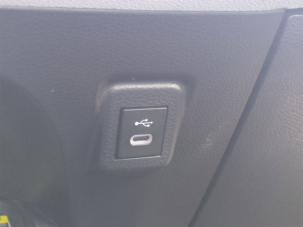 Thumbnail: 2023 Toyota Corolla - 34