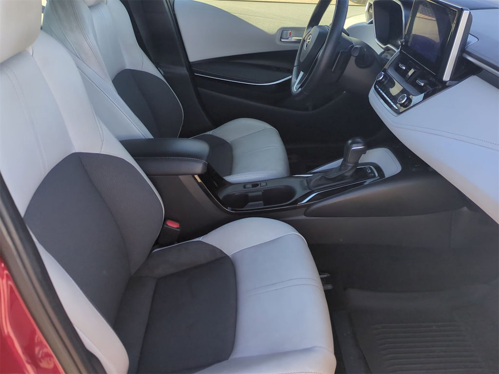 Thumbnail: 2023 Toyota Corolla - 11