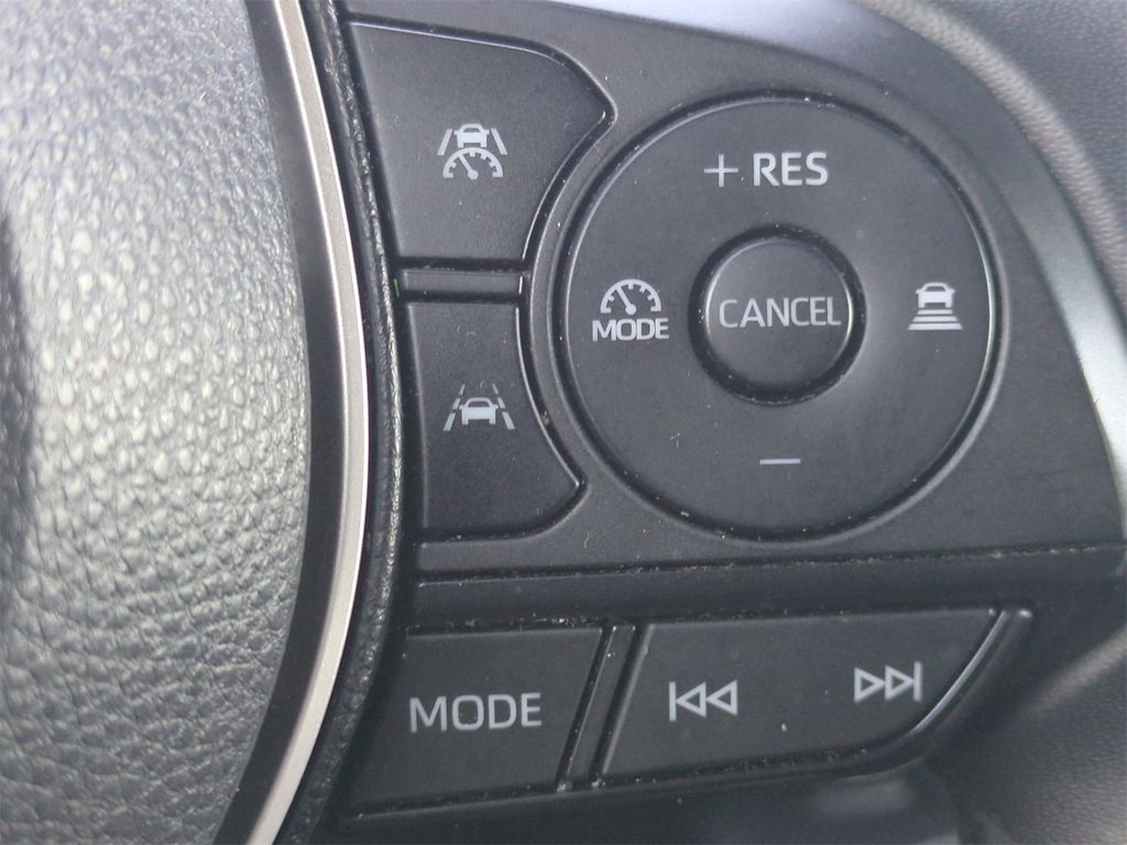 Thumbnail: 2023 Toyota Corolla - 30