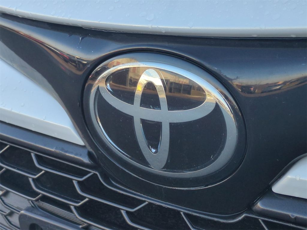 Thumbnail: 2021 Toyota Corolla - 7