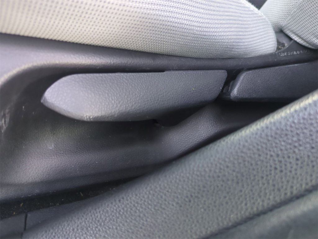 Thumbnail: 2021 Toyota Corolla - 26