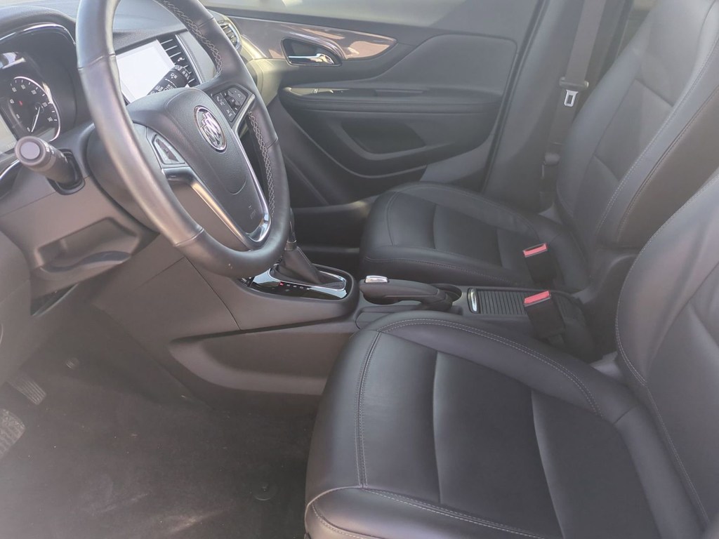 Thumbnail: 2018 Buick Encore - 10
