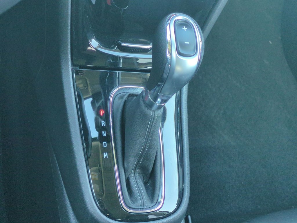 Thumbnail: 2018 Buick Encore - 33