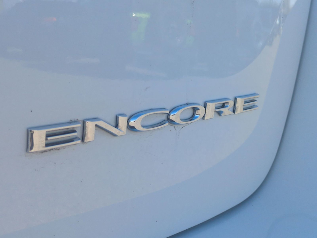 Thumbnail: 2018 Buick Encore - 25
