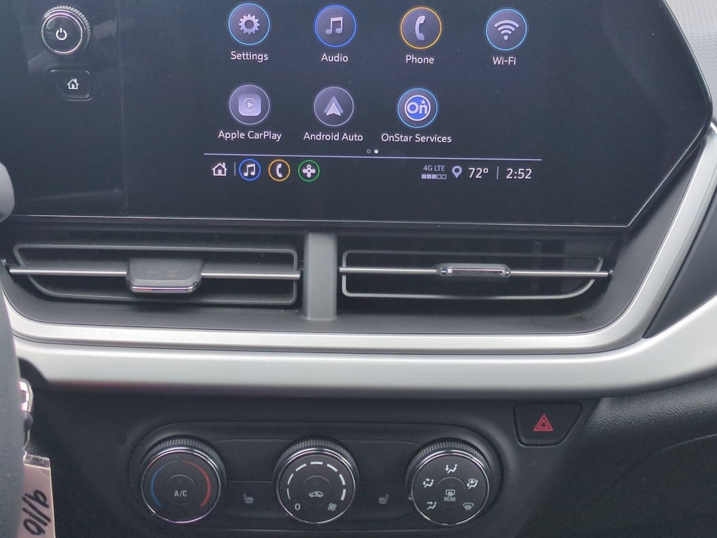 Thumbnail: 2024 Chevrolet Trax - 14