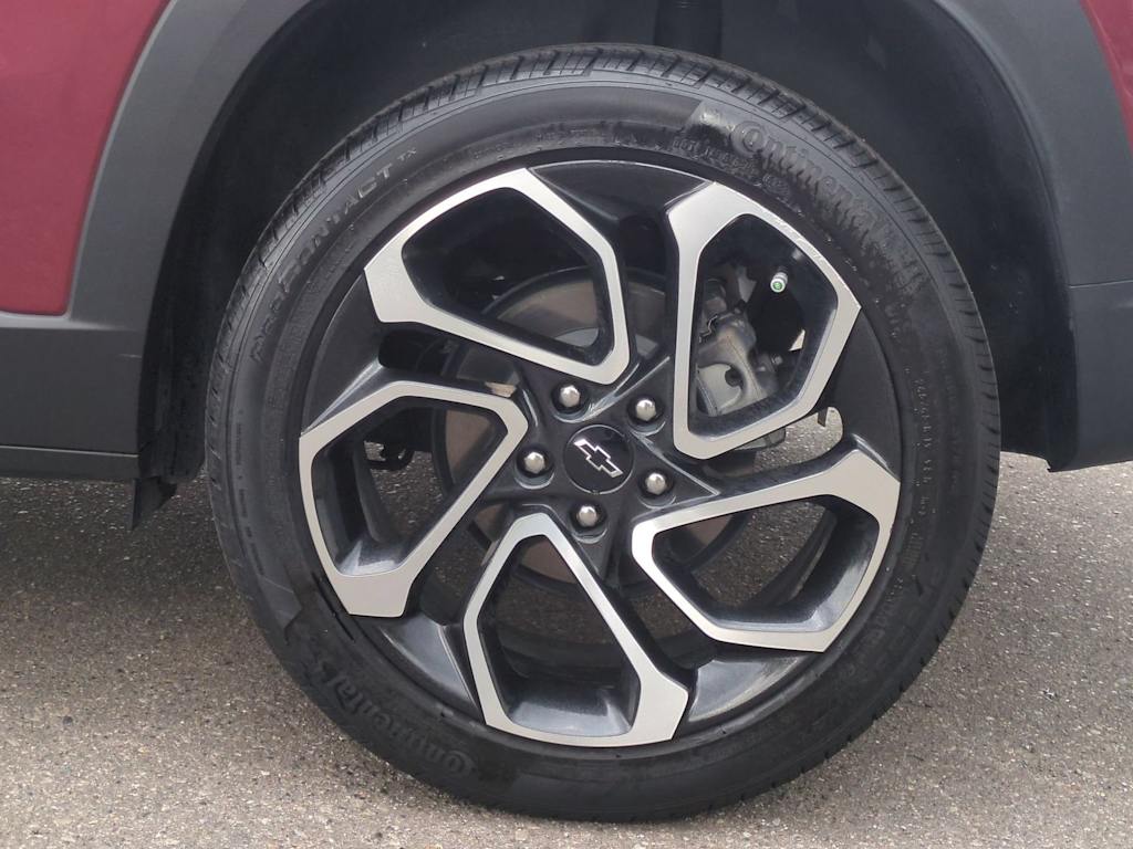 Thumbnail: 2025 Chevrolet Trax - 8