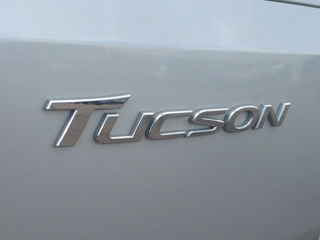 Thumbnail: 2016 Hyundai Tucson - 25