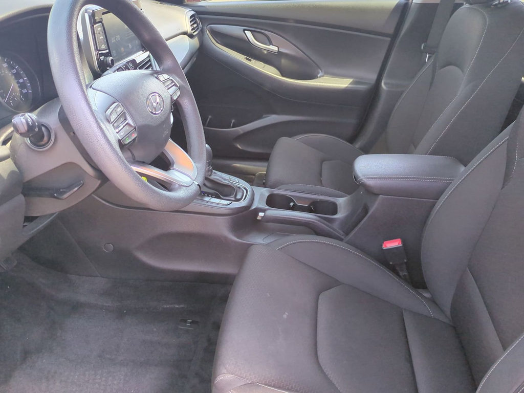 Thumbnail: 2018 Hyundai Elantra - 10