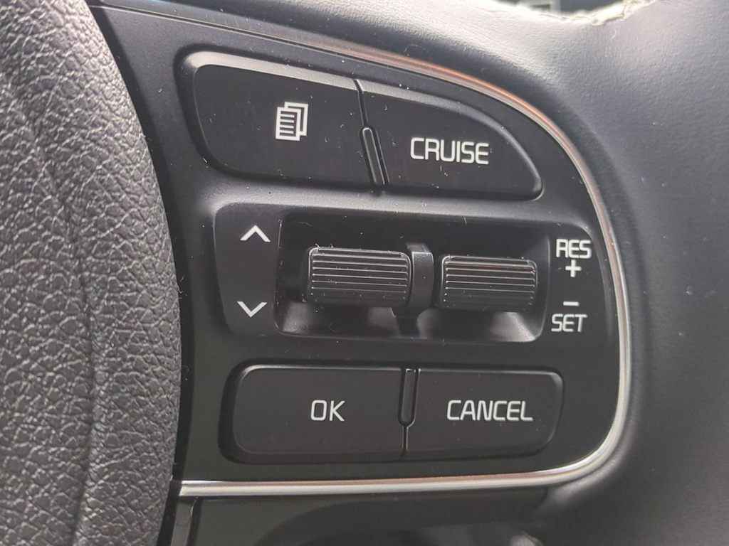 Thumbnail: 2018 Kia Niro - 29