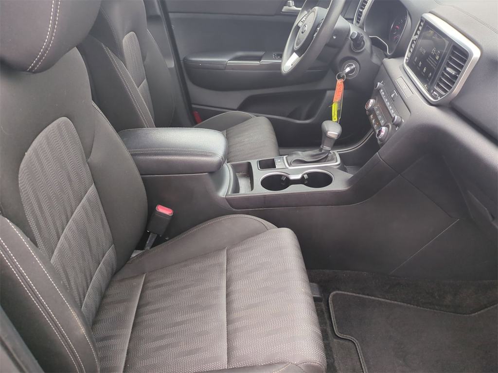 Thumbnail: 2021 Kia Sportage - 28
