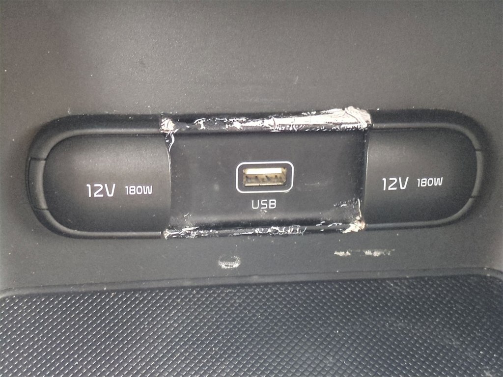 Thumbnail: 2021 Kia Sportage - 34