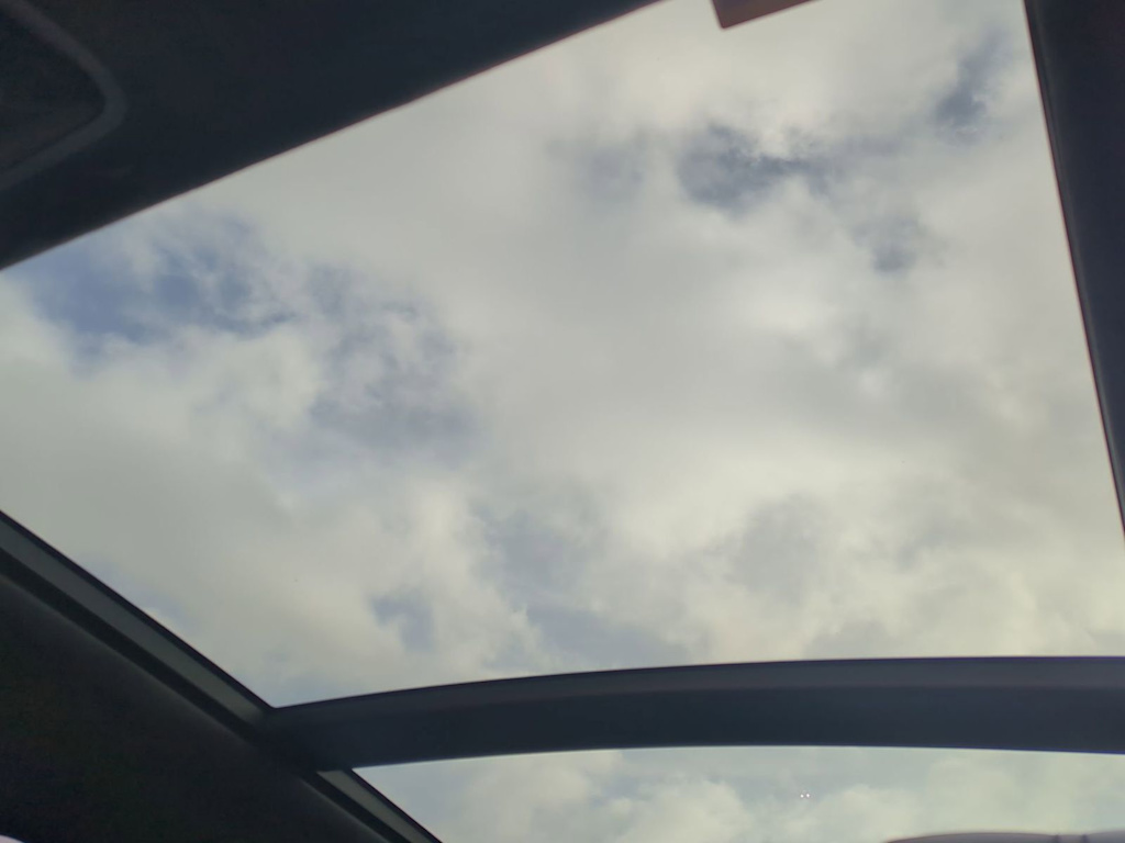 Thumbnail: 2017 Land Rover Range Rover - 27