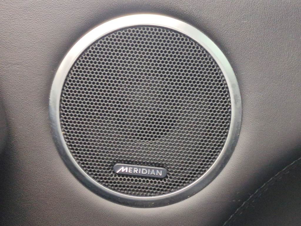 Thumbnail: 2017 Land Rover Range Rover - 34