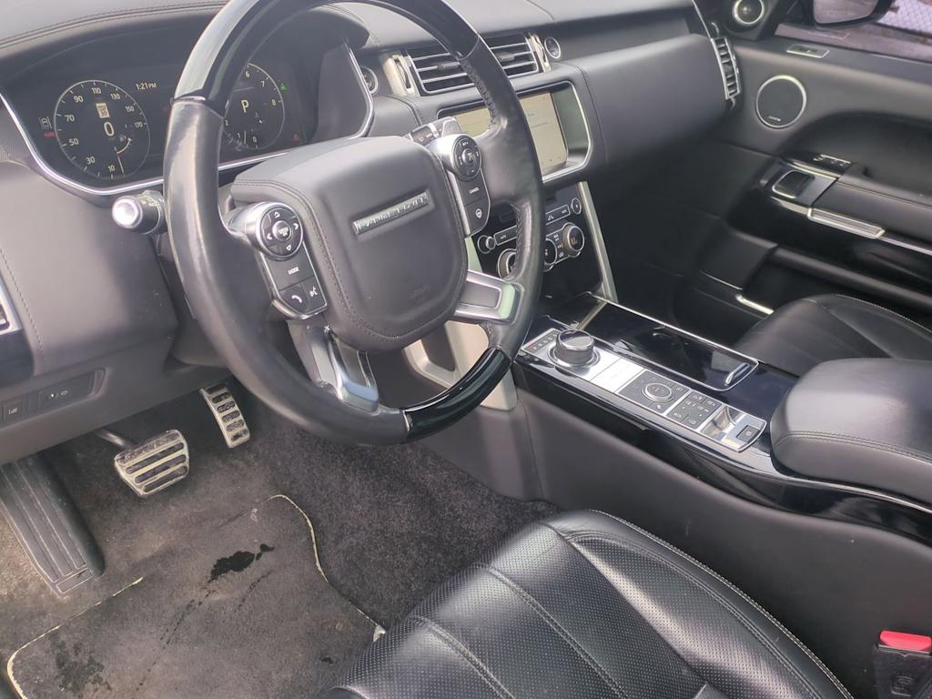 Thumbnail: 2017 Land Rover Range Rover - 2