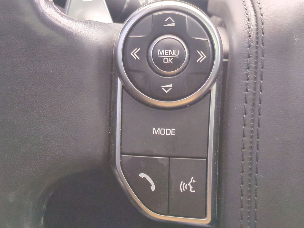 Thumbnail: 2017 Land Rover Range Rover - 29