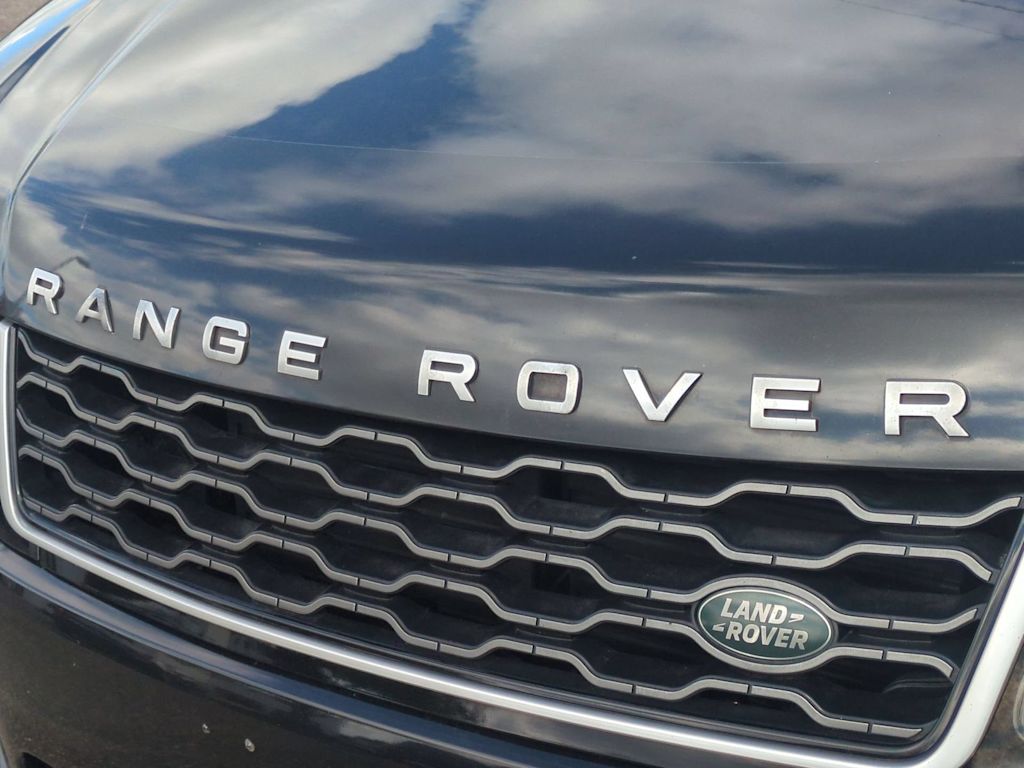 Thumbnail: 2018 Land Rover Range Rover Sport - 7