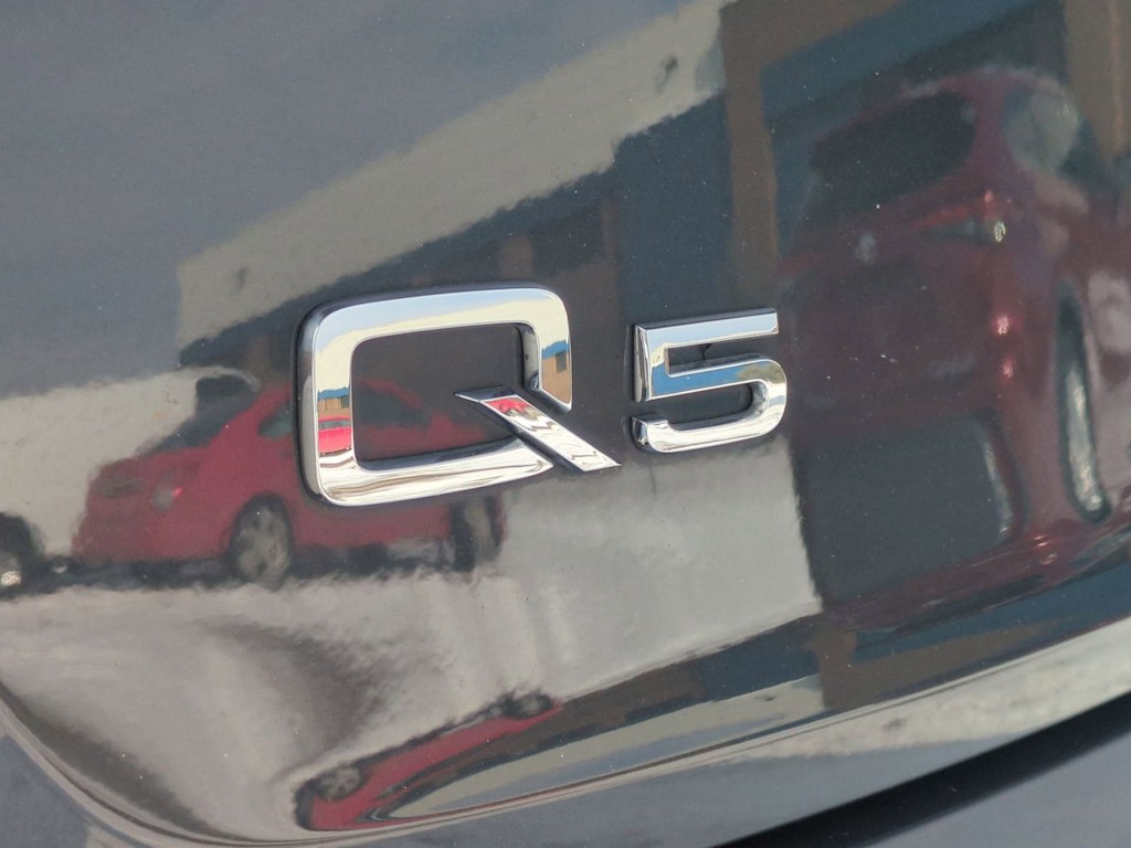 Thumbnail: 2021 Audi Q5 - 7