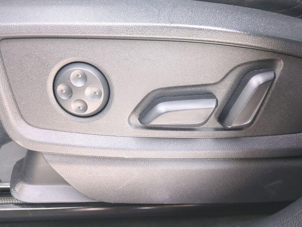 Thumbnail: 2021 Audi Q5 - 26