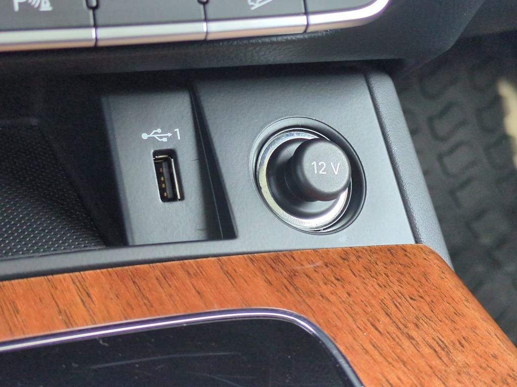 Thumbnail: 2021 Audi Q5 - 33