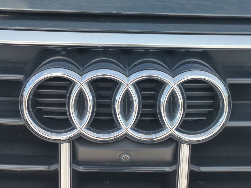 Thumbnail: 2021 Audi Q5 - 25