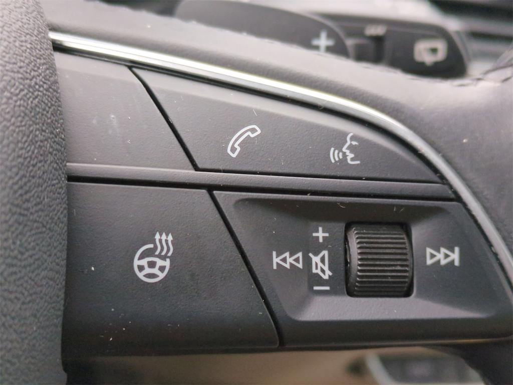 2022 Audi Q5 Premium 32
