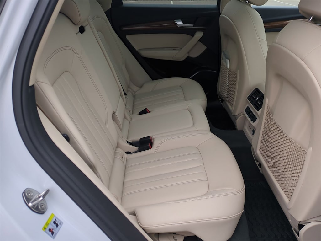 2022 Audi Q5 Premium 29