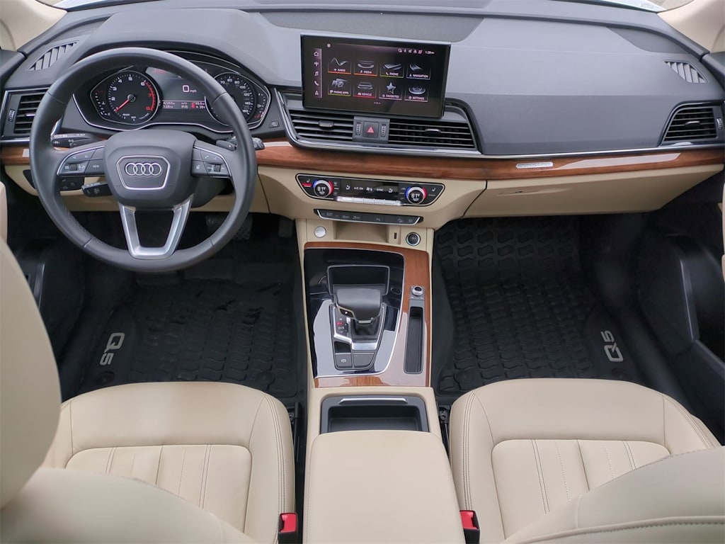 2022 Audi Q5 Premium 8