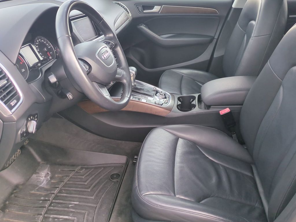 Thumbnail: 2014 Audi Q5 - 10