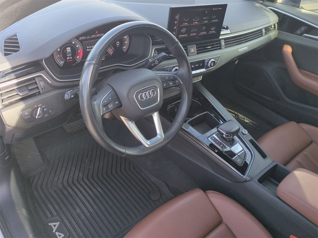 Thumbnail: 2021 Audi A4 - 2