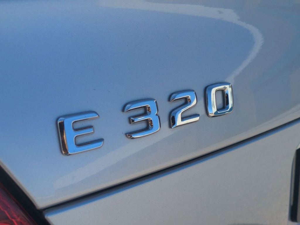 Thumbnail: 2006 Mercedes-Benz E-Class - 7