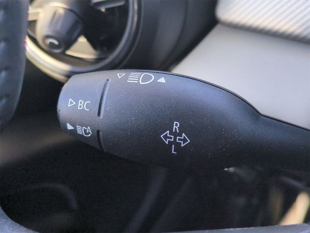 Thumbnail: 2023 MINI Cooper - 28