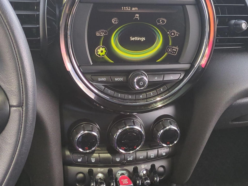 Thumbnail: 2015 MINI Cooper - 14