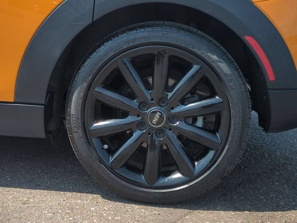 Thumbnail: 2015 MINI Cooper - 8