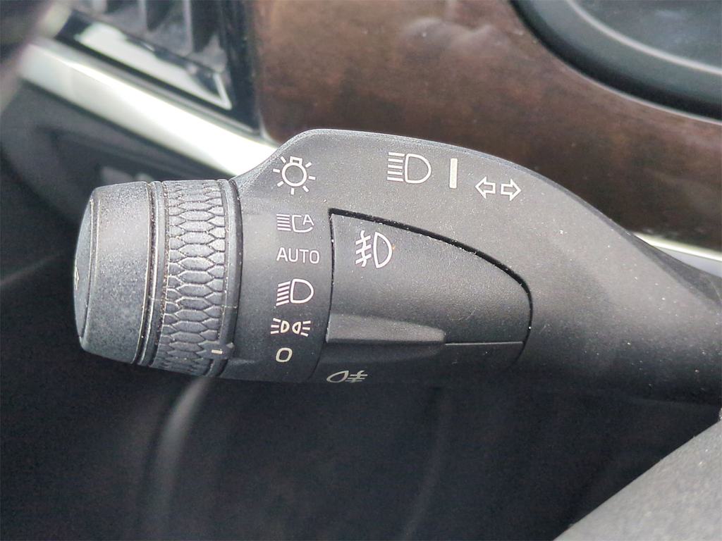 Thumbnail: 2017 Volvo S90 - 33