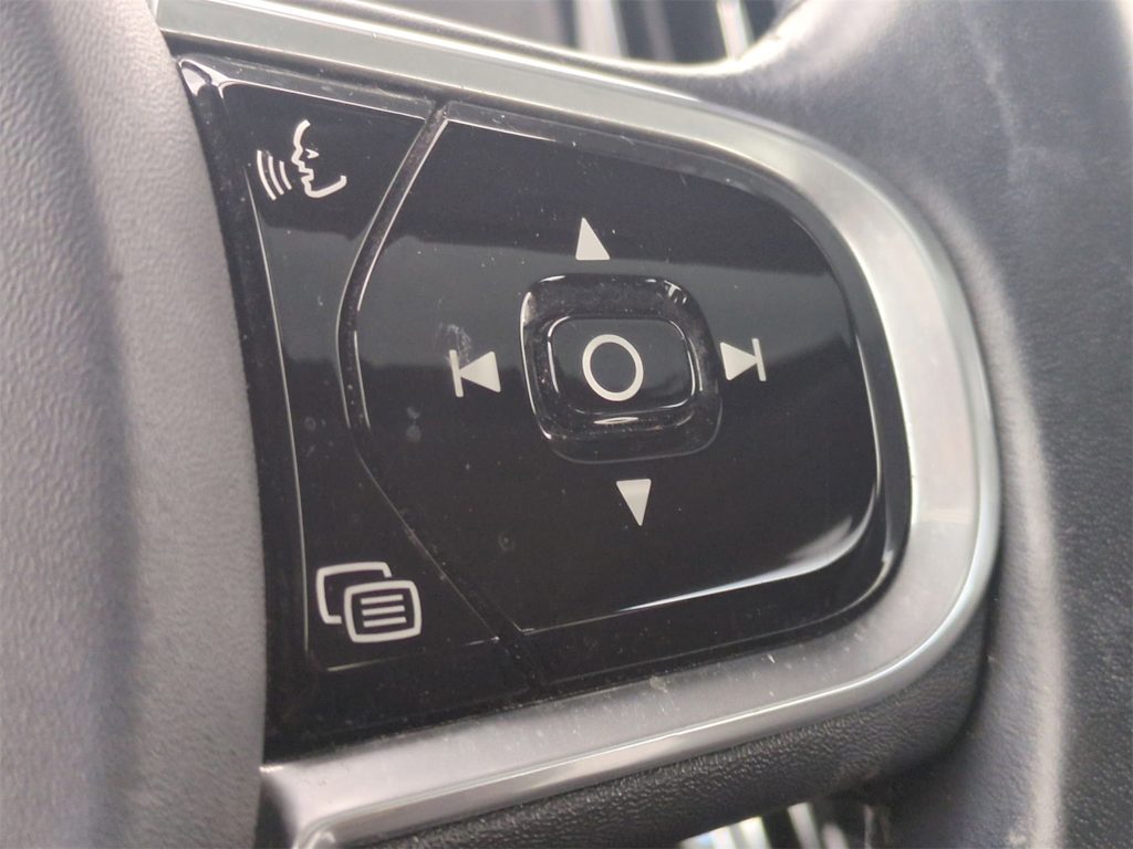 Thumbnail: 2017 Volvo S90 - 31