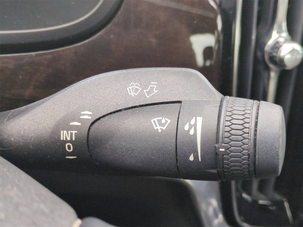 Thumbnail: 2017 Volvo S90 - 32