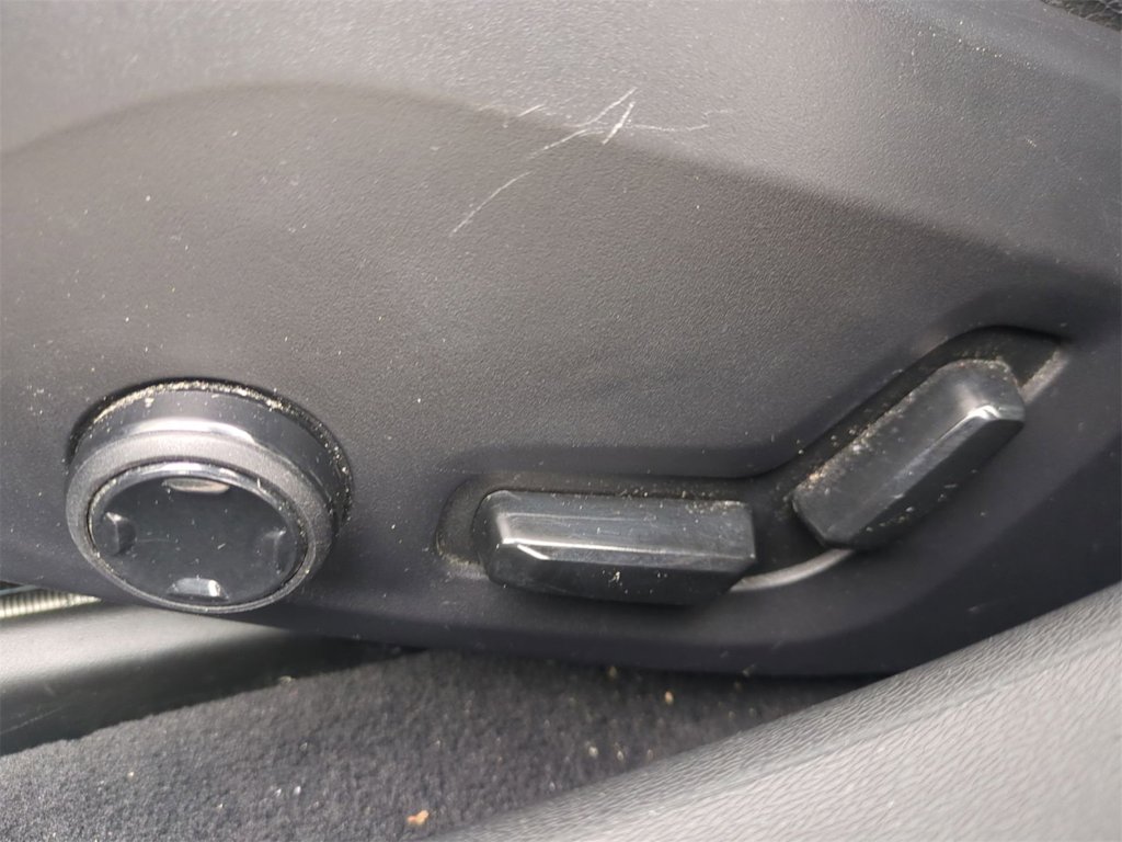 Thumbnail: 2017 Volvo S90 - 25