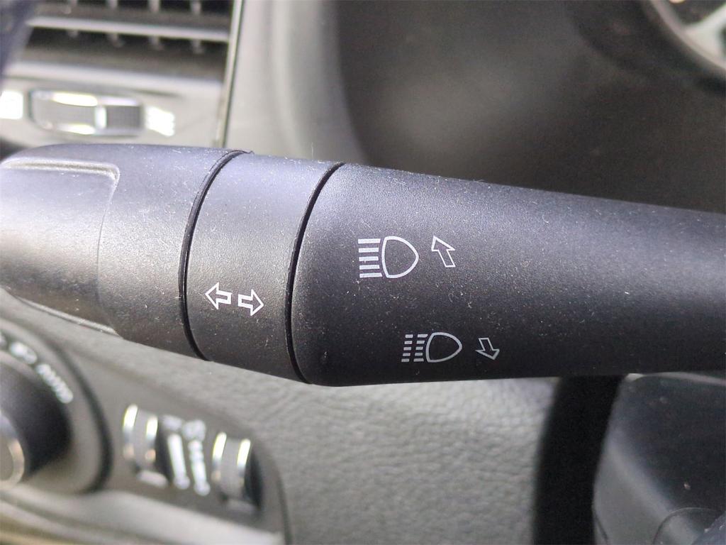 Thumbnail: 2018 Jeep Renegade - 32