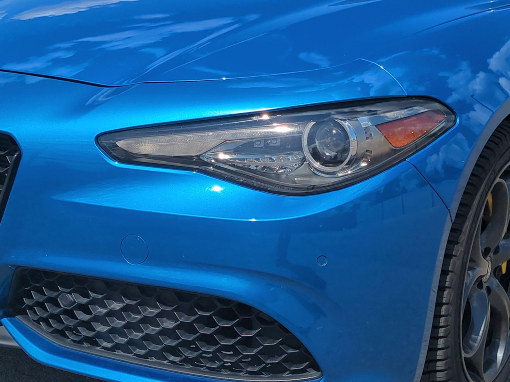 Thumbnail: 2020 Alfa Romeo Giulia - 24