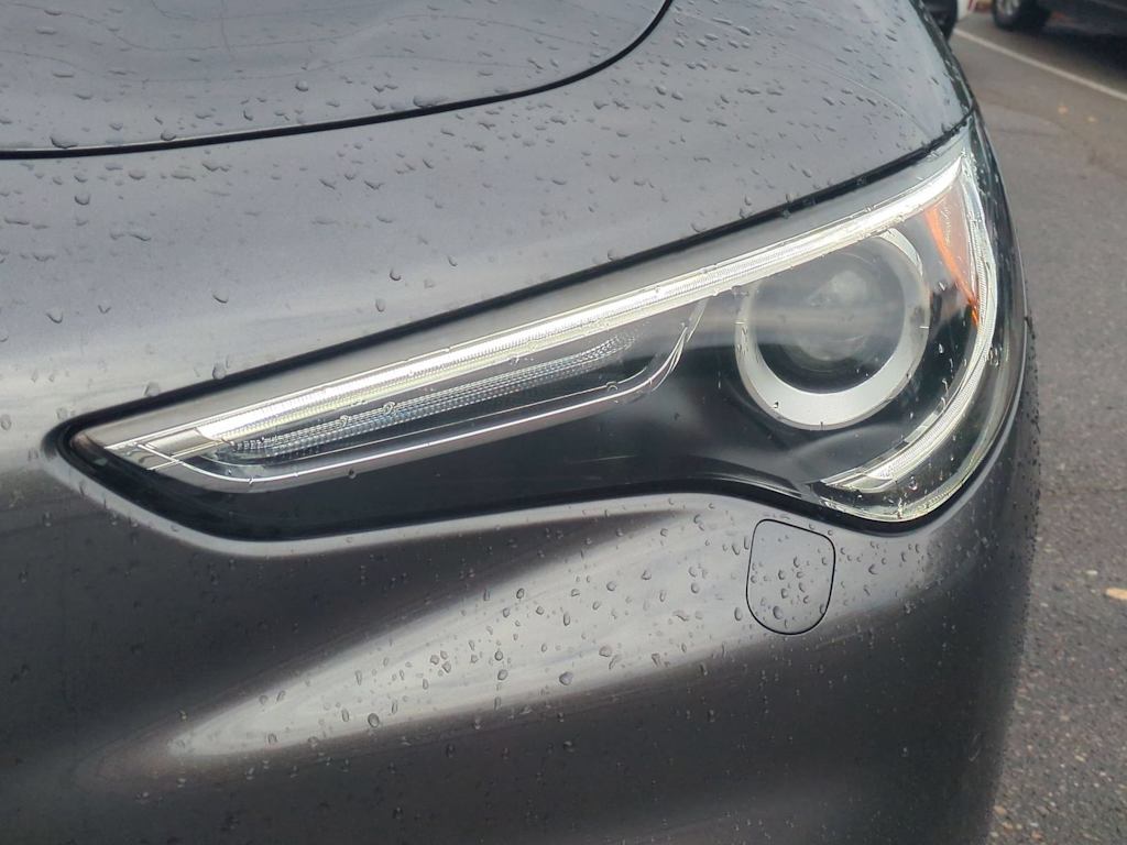 Thumbnail: 2023 Alfa Romeo Stelvio - 24